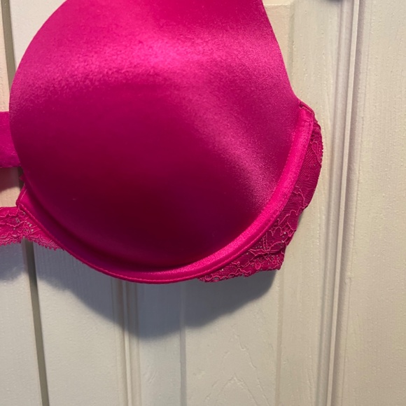 Victorias Secret size 34c bra - Picture 4 of 12